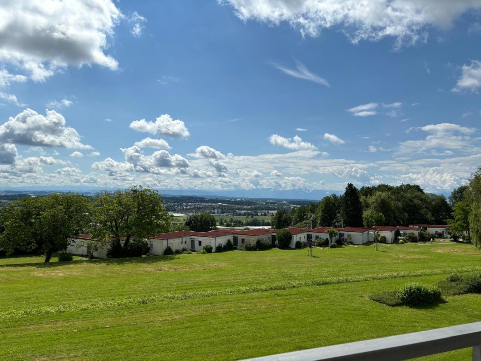Ferienappartement Mit Berg- Und Seesicht Oberteuringen Exterior foto